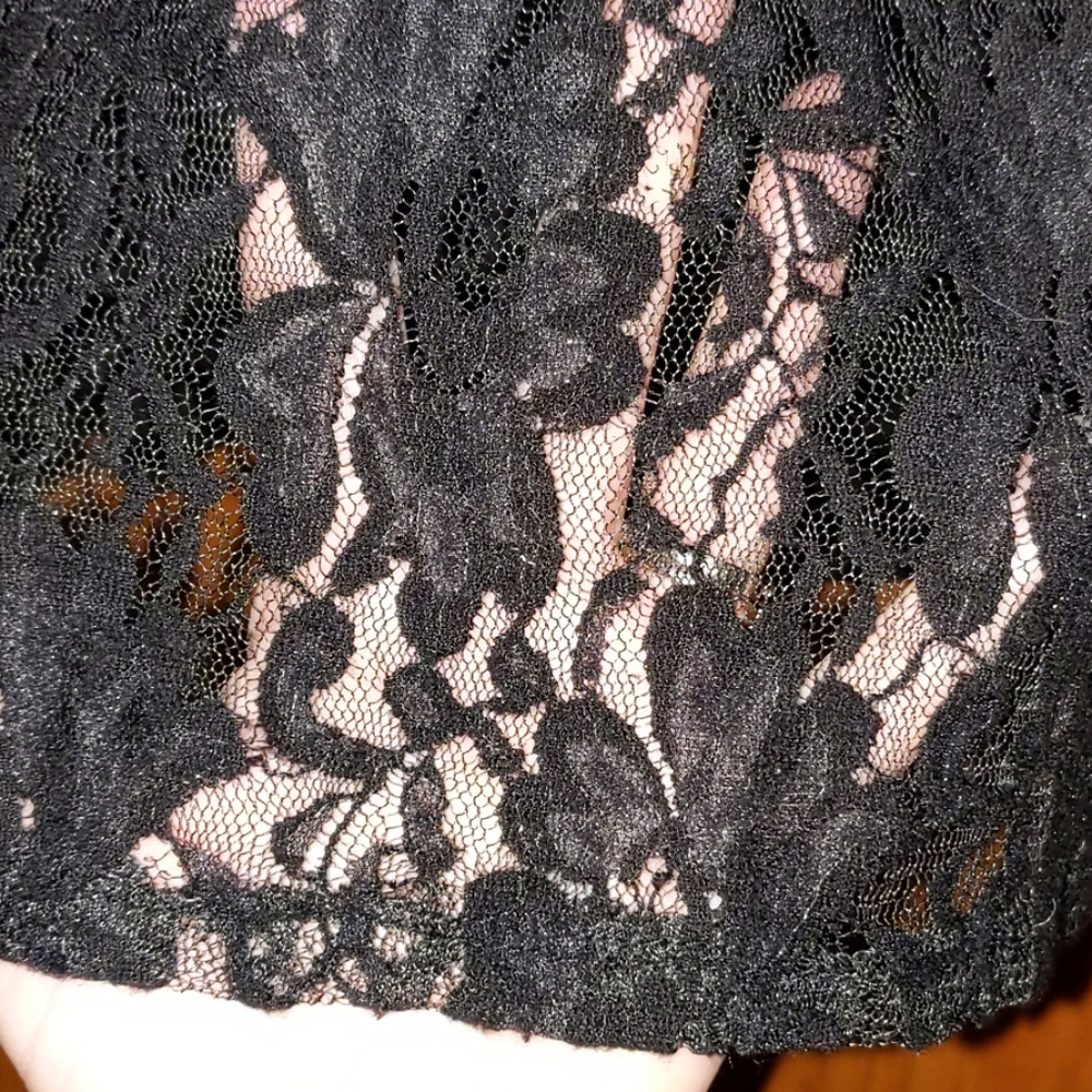 Black cocktail dress - Picture 6 of 7